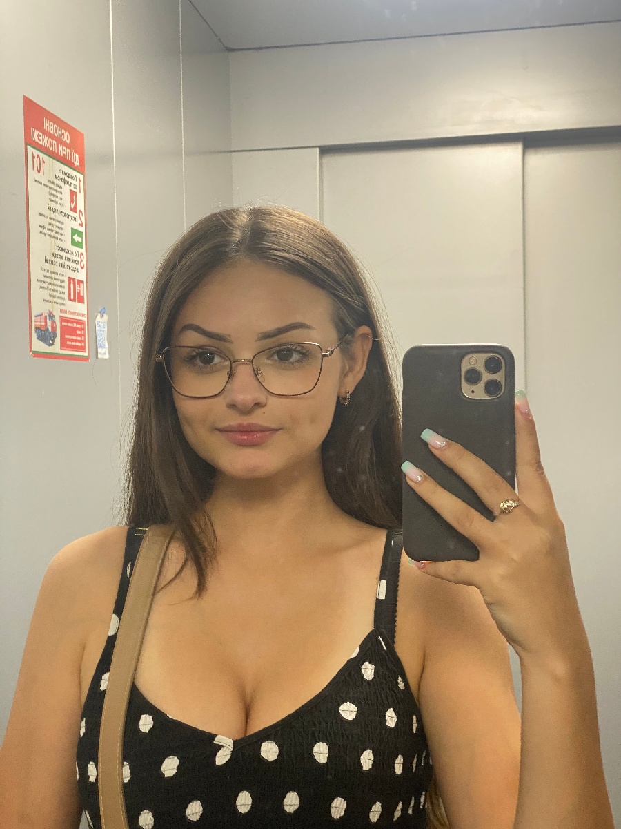 Sexy model Stacy in Montevideo